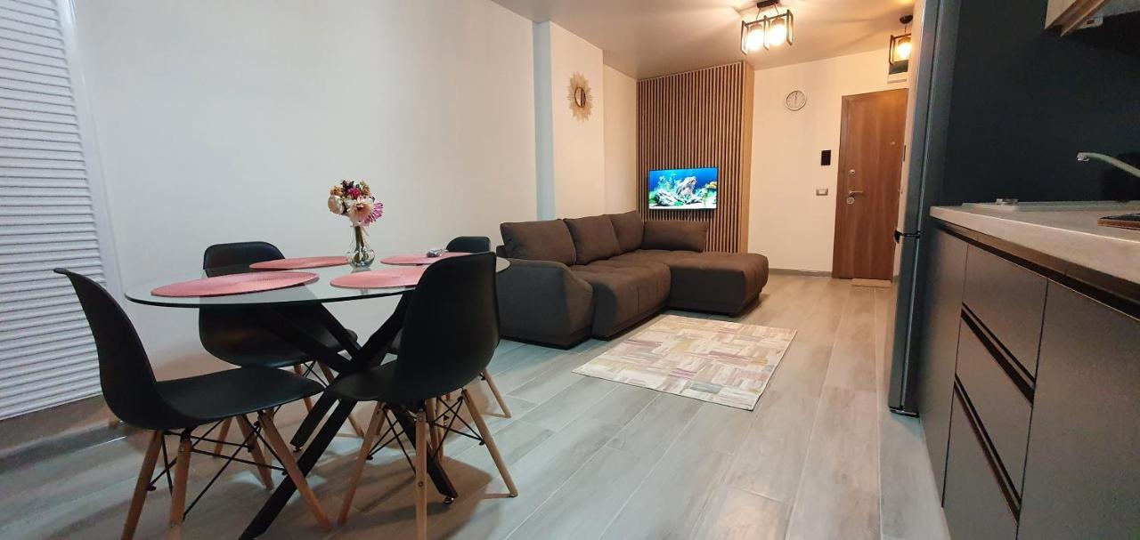 Helin Apartament By Alezzi N10 Navodari Bagian luar foto
